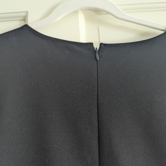 Express Jumpsuit V-neck Tie-Waist NWT - Picture 6 of 10